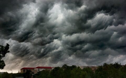 淘宝商家因台风暴雨无法按时发货该怎么办？