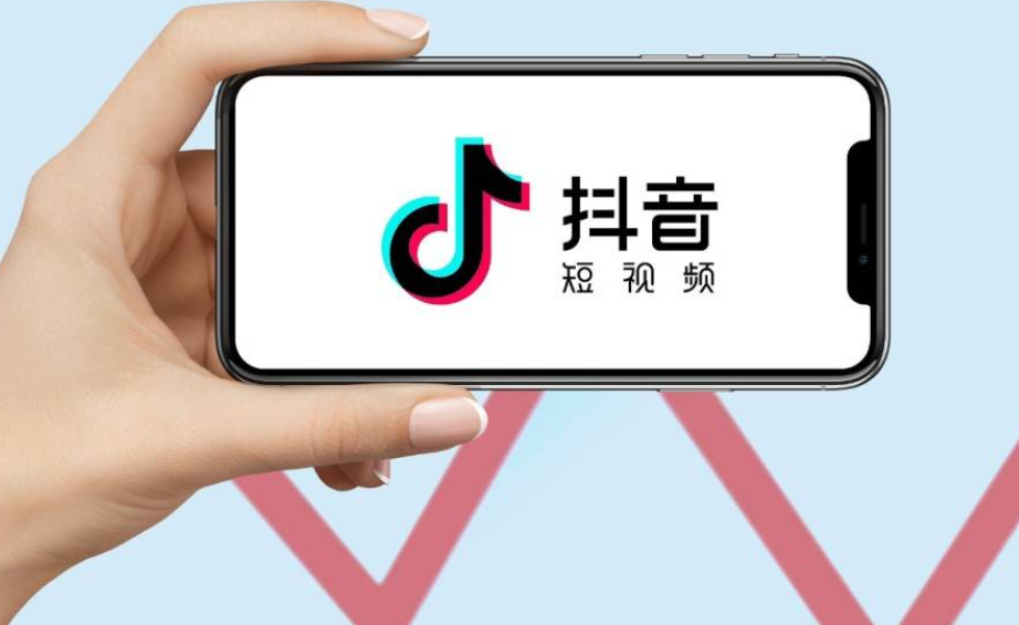 抖音作品添加标签是否有助于提高出单率？哪些标签最能吸引流量？剖析抖音标签的底层逻辑！