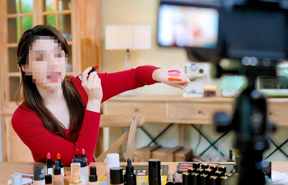 淘宝直播怎么屏蔽广告？如何引流？淘宝直播运营指南：屏蔽广告技巧与高效引流策略