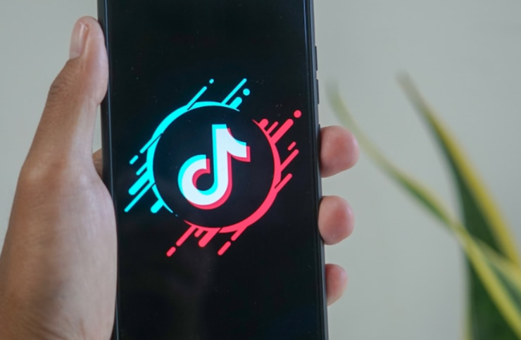 抖音流量获取攻略真是爆款视频的“万能钥匙”？全面解析抖音流量获取核心技巧，助你突破流量瓶颈、打造爆款内容！