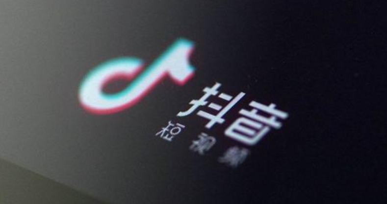 抖音直播间管理员都有哪些权限？直播时需要注意哪些事项？权限清单全解析＋主播必知的三重避雷指南，护航直播安全与流量！