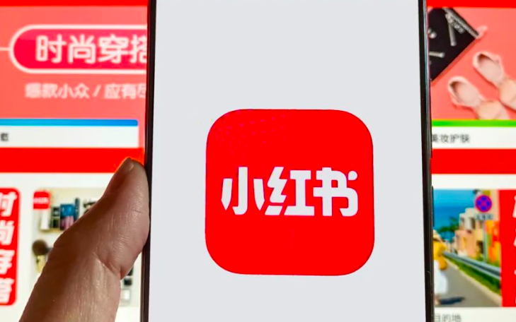 抖音强流量与小红书重种草，品牌商该如何抉择？双平台策略全景拆解：与达人合作、ROI衡量到销量转化！