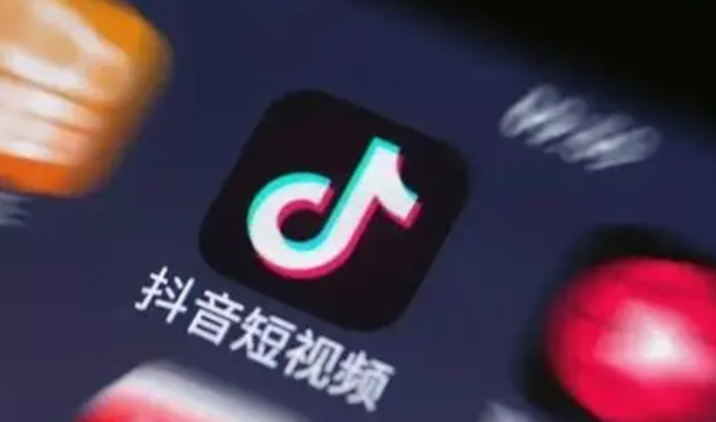 账号为何被限流？内容违规与隐藏雷区如何规避？从内容质量到账号操作的全面避坑指南，助你稳定获取流量！