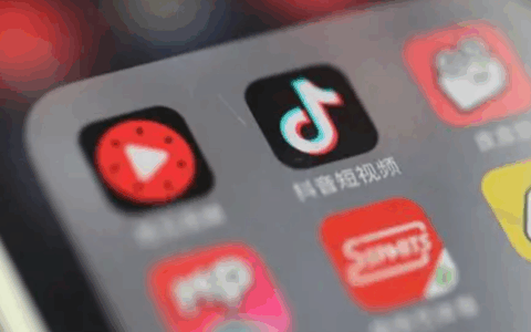 拼多多第二阶段订单锐减的原因是什么？曝光不足的深层解析有哪些？深度剖析竞争夹击、体验痛点、算法调整与社交局限！