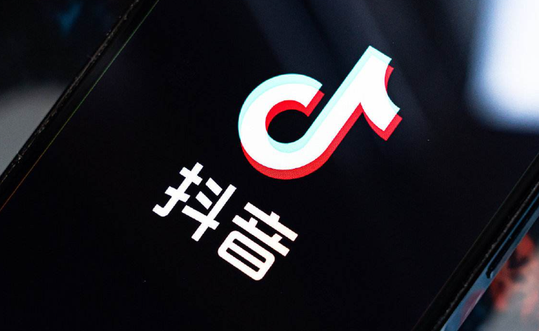 想在抖音快速起步，哪些方法是真正有效的？整合账号设置、热门活动参与、多平台推广与直播流量承接，提供可落地的起号实操指南！