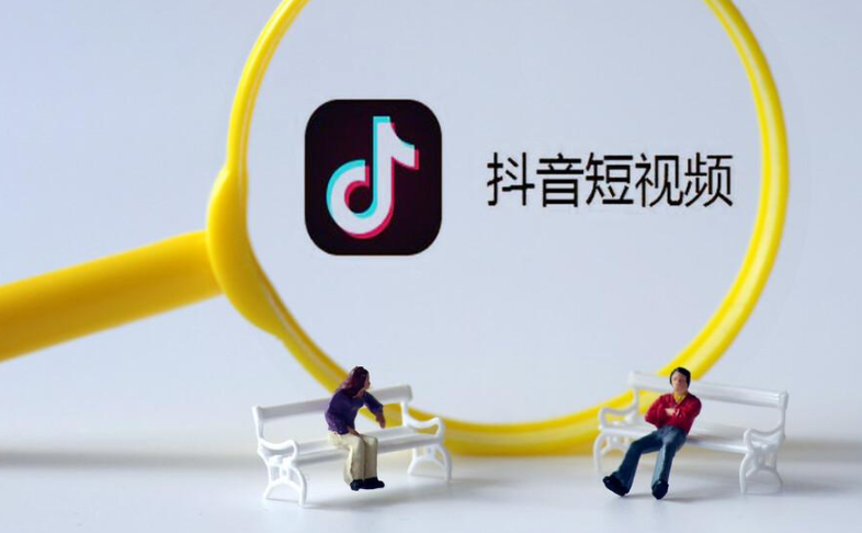 你的抖音直播间流量下滑，真是因为推流机制变了吗？深度解析直播间人气权重新算法，从停留时长、互动率到内容优化的全方位实战策略！
