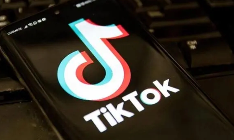 抖音什么时间发视频浏览量最高？这四个黄金时段不可错过！深度解析四大流量高峰，精准把握三亿日活用户观看习惯！