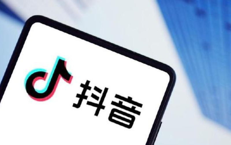 美业抖音训练营真是门店流量破局的关键吗？揭秘从0到10W＋粉丝实战路径，解析账号定位与流量获取的核心策略！