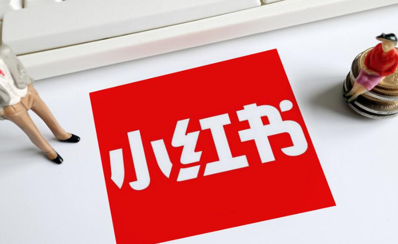 小红书美妆爆文如何制造？四大核心秘诀揭秘！从文案技巧到运营策略，全面解析美妆内容千万级曝光的底层逻辑！
