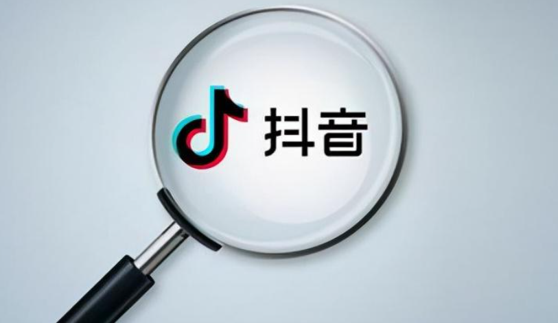 如何快速提升抖音小店流量与转化率？揭秘商品展示优化与用户体验提升双引擎——从关键词策略到市场趋势把握的实战指南！