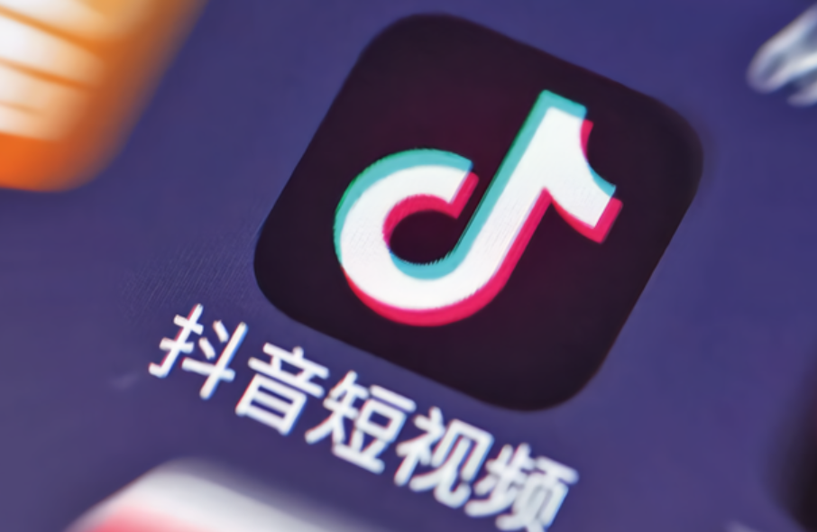 抖音、知乎、小红书的流量都去哪了？从抖音的流量机制、知乎的盐值体系到小红书的标签优化，揭秘优质内容突破重围的核心策略！