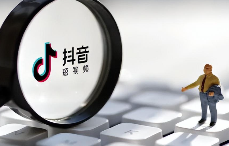 如何用数据驱动抖音运营策略？深度解析播放量、点赞数与粉丝增长三大核心指标——基于DOU＋投放效果的数据优化指南！