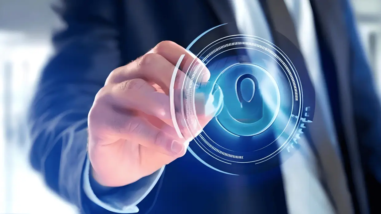 智能客服是否支持私有化部署？数据安全性如何保障？私有化部署混合云架构实战：核心数据本地化，弹性流量公有云