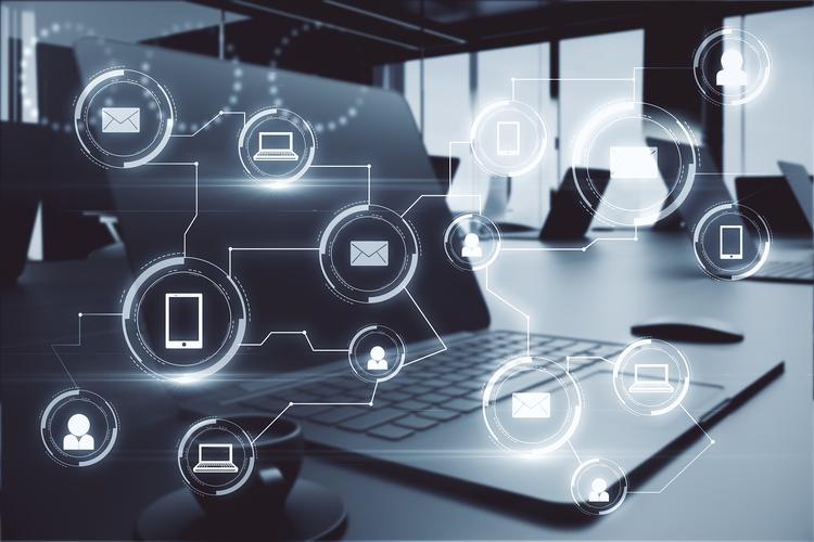 AI训练系统到底怎么用？训练场支持哪些主流算法框架？聚焦数据、模型、评估核心步骤与主流框架生态及硬件协同