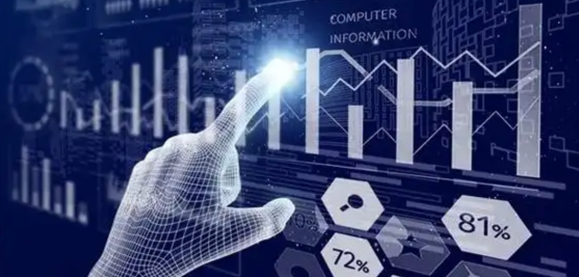 大模型驱动客服能帮中小企业省多少？6 个月能回本吗？